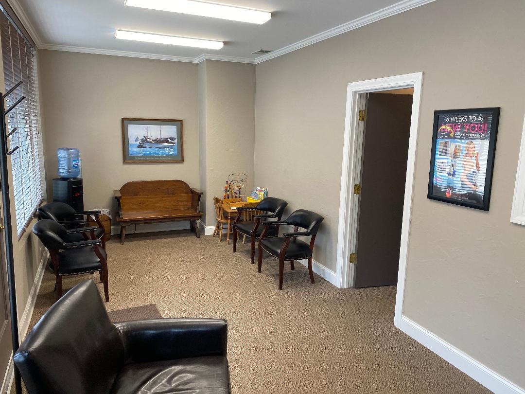 Miller Chiropractic - Chiropractor in Grayslake, IL US :: Virtual Office  Tour